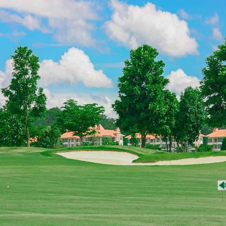 Happy City Golf & Resort Chiang Rai Exterior foto