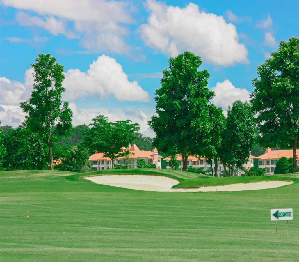 Happy City Golf & Resort Chiang Rai Exterior foto