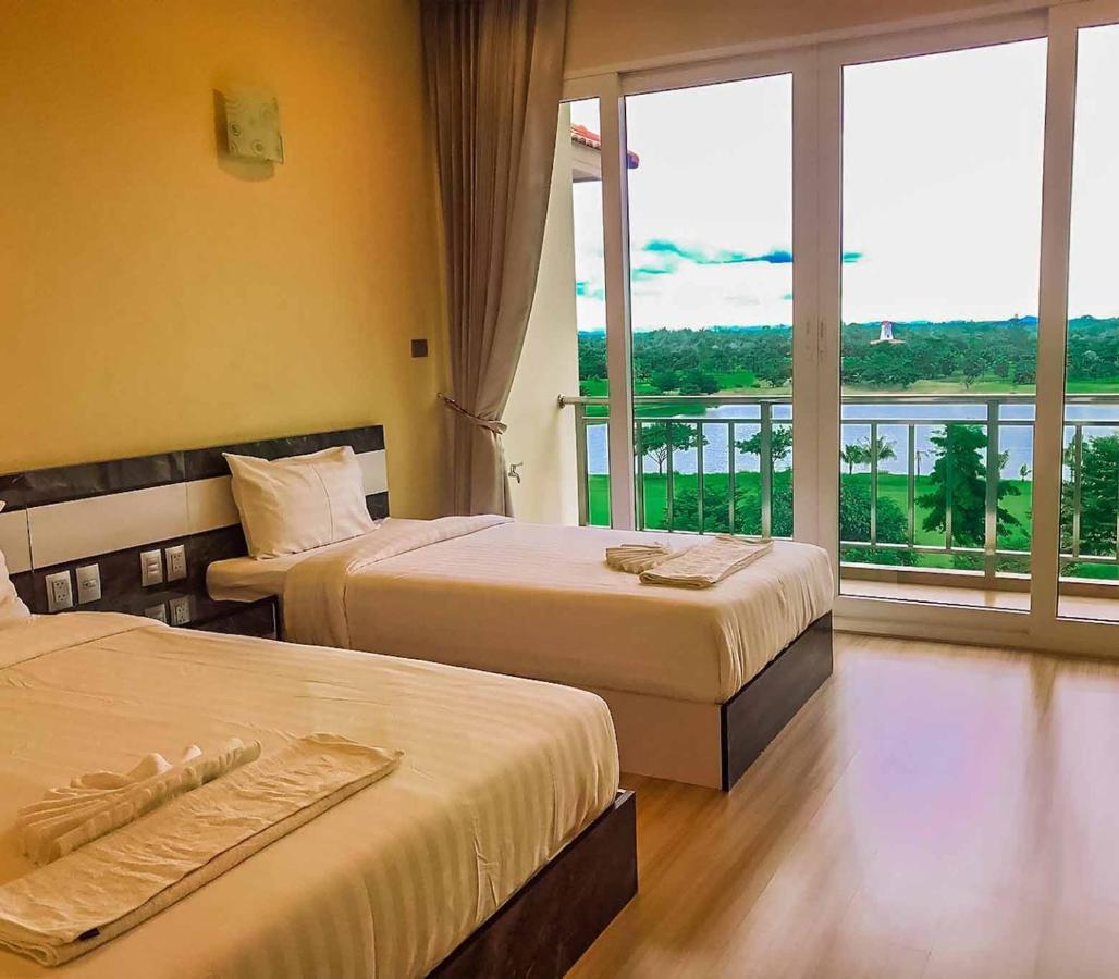 Happy City Golf & Resort Chiang Rai Exterior foto